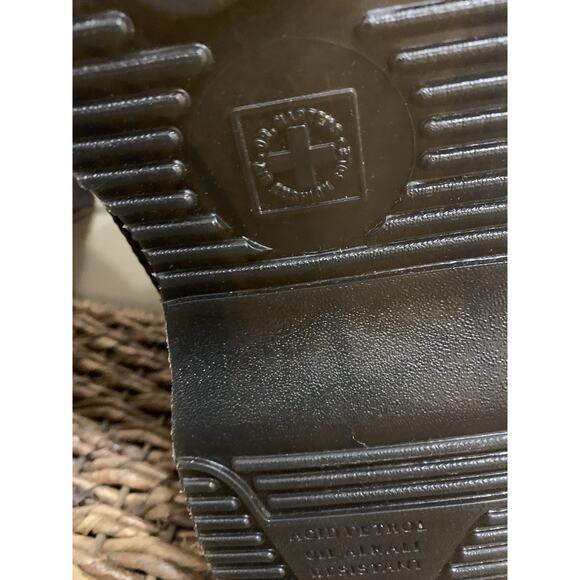 DR. MARTENS Delphine 8-Eye Brogue Boot Oxblood Maroon 10 new without box - Picture 12 of 13